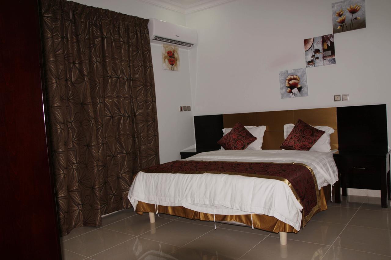 Aros Al Faisaliah Furnished Units Aparthotel Dammam Ngoại thất bức ảnh
